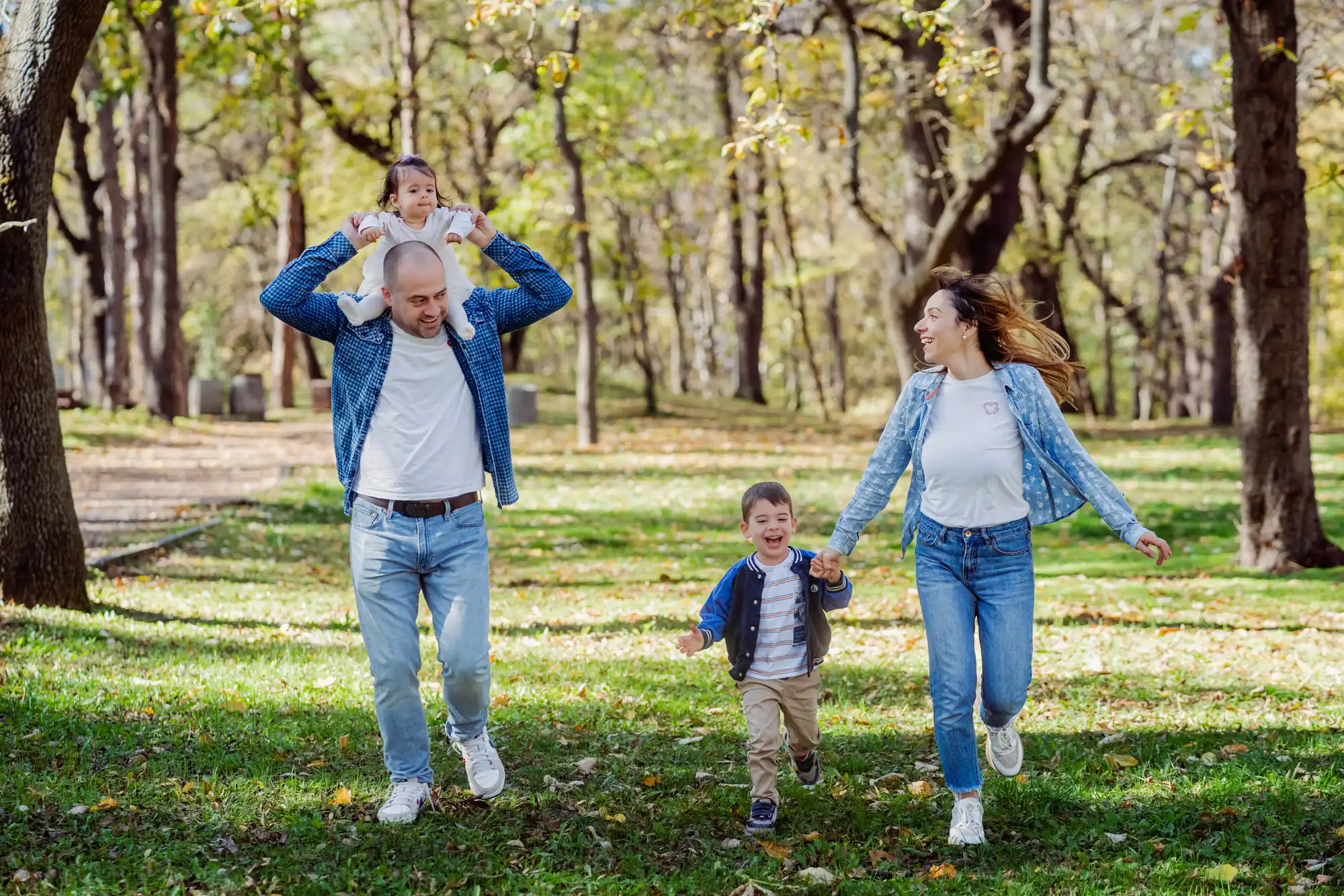 Семейна фотосесия сред природата София